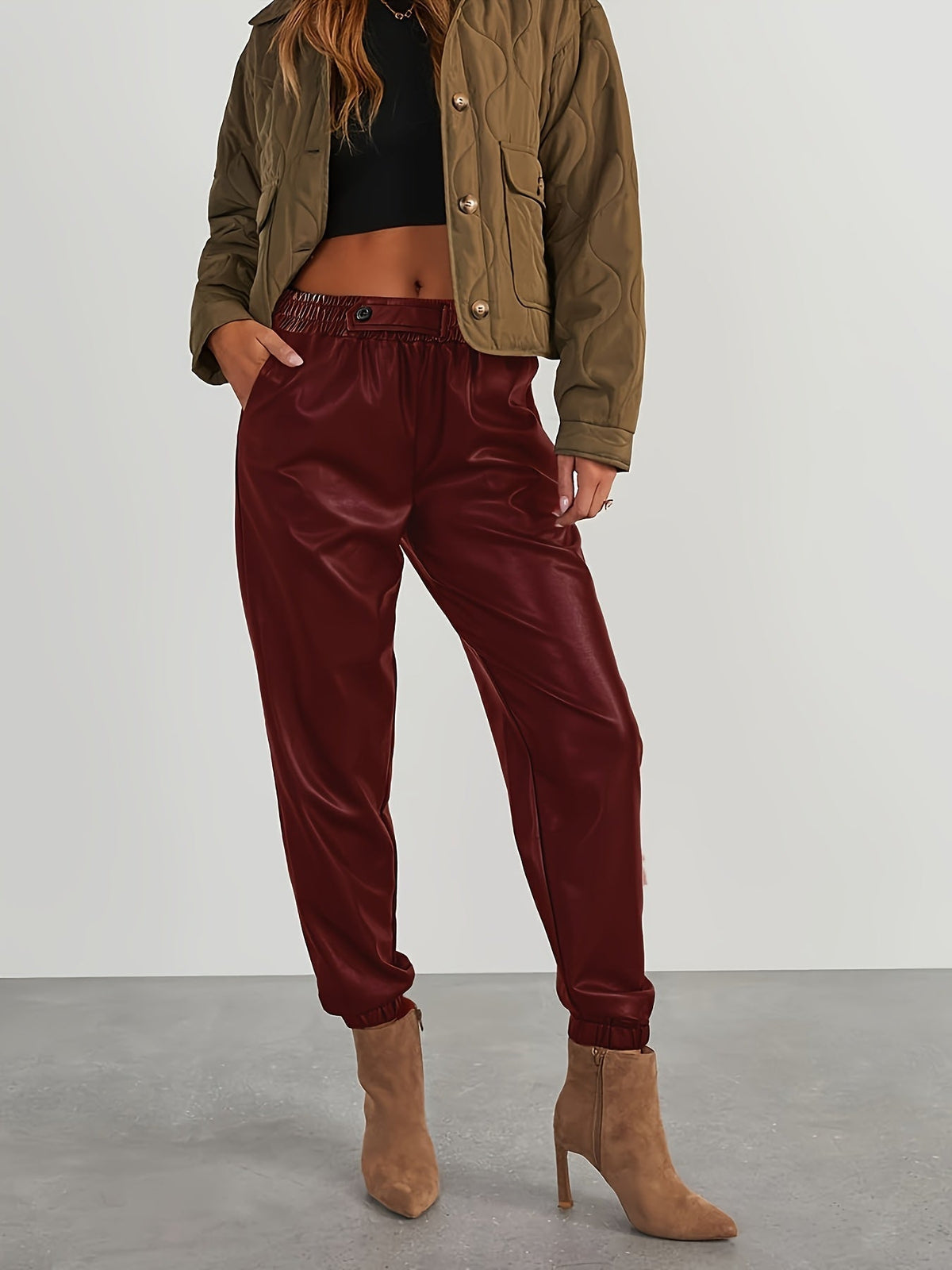Pantalon aspect cuir à taille et chevilles élastiquées — Amielle Paris
