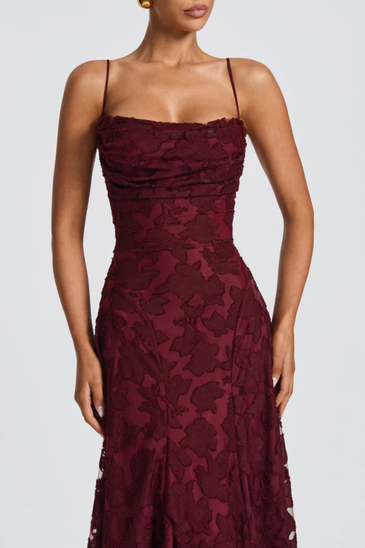Violaine — Robe longue à fleurs en relief — Amielle Paris