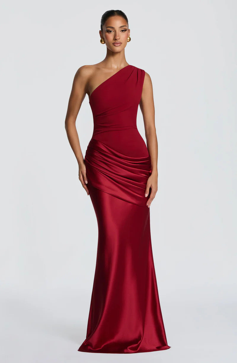Sidonie — Robe longue satinée à une épaule — Amielle Paris
