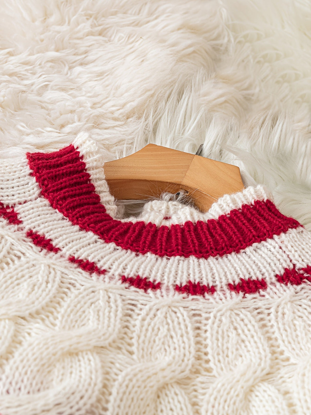 Pull de Noël jacquard à col montant — Amielle Paris