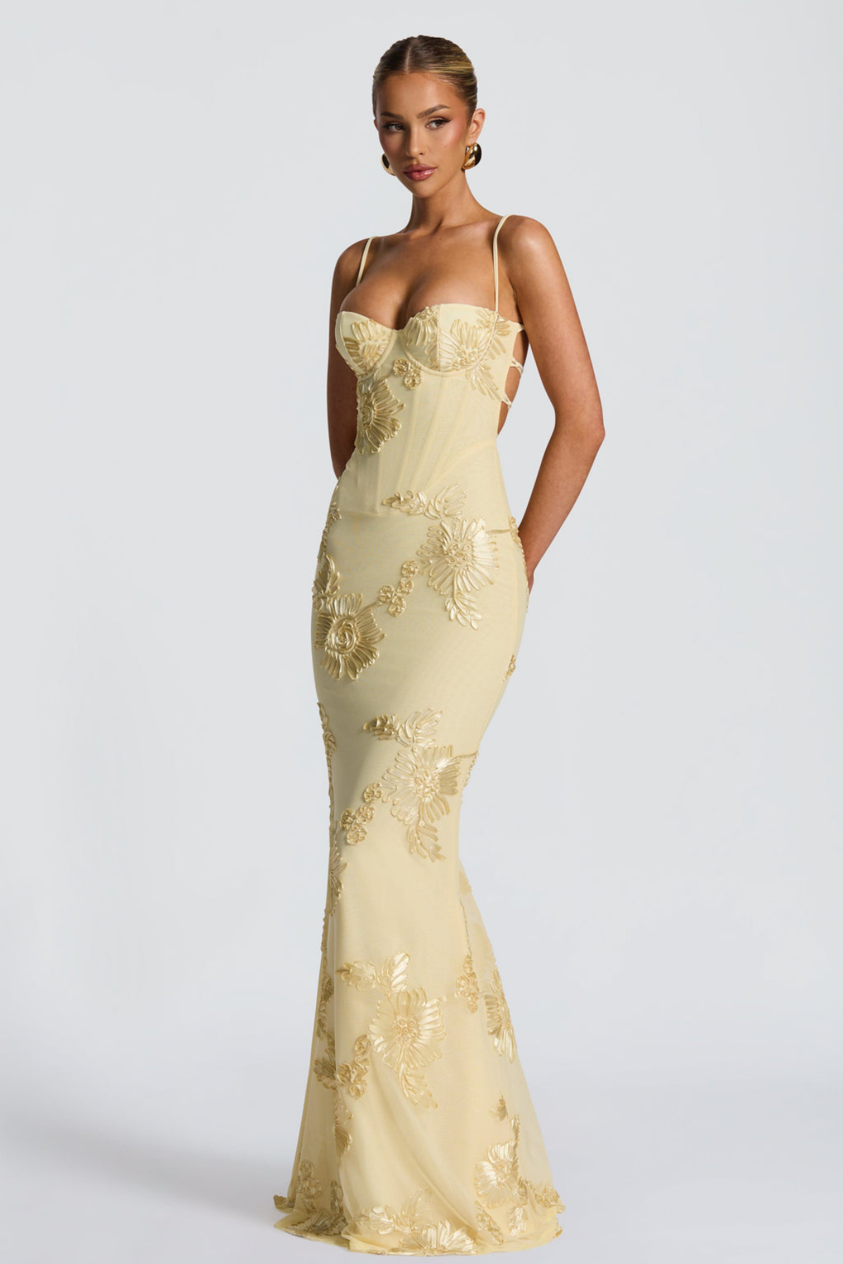 Seraphina — Robe longue à broderies florales — Amielle Paris