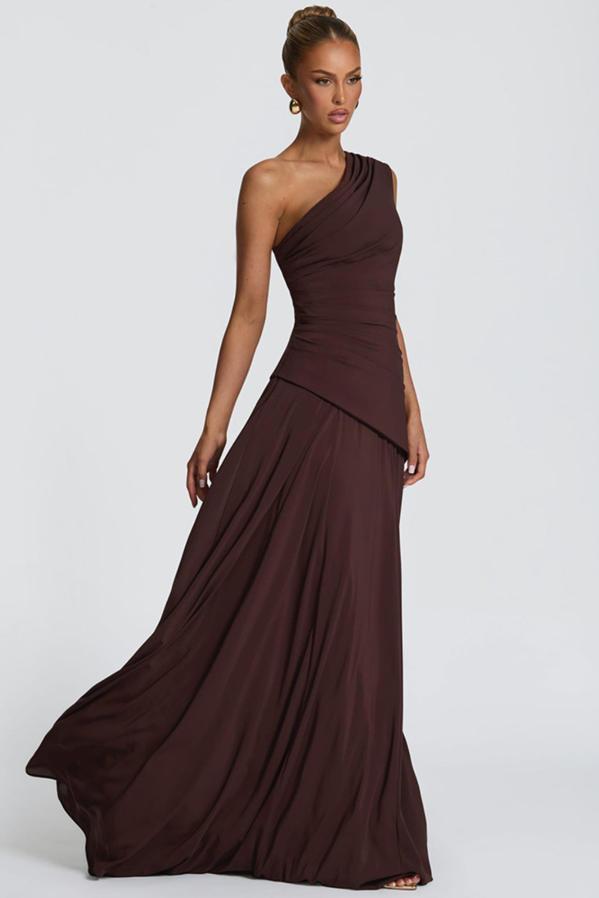 Robe longue drapée une épaule — Alessandra — Amielle Paris
