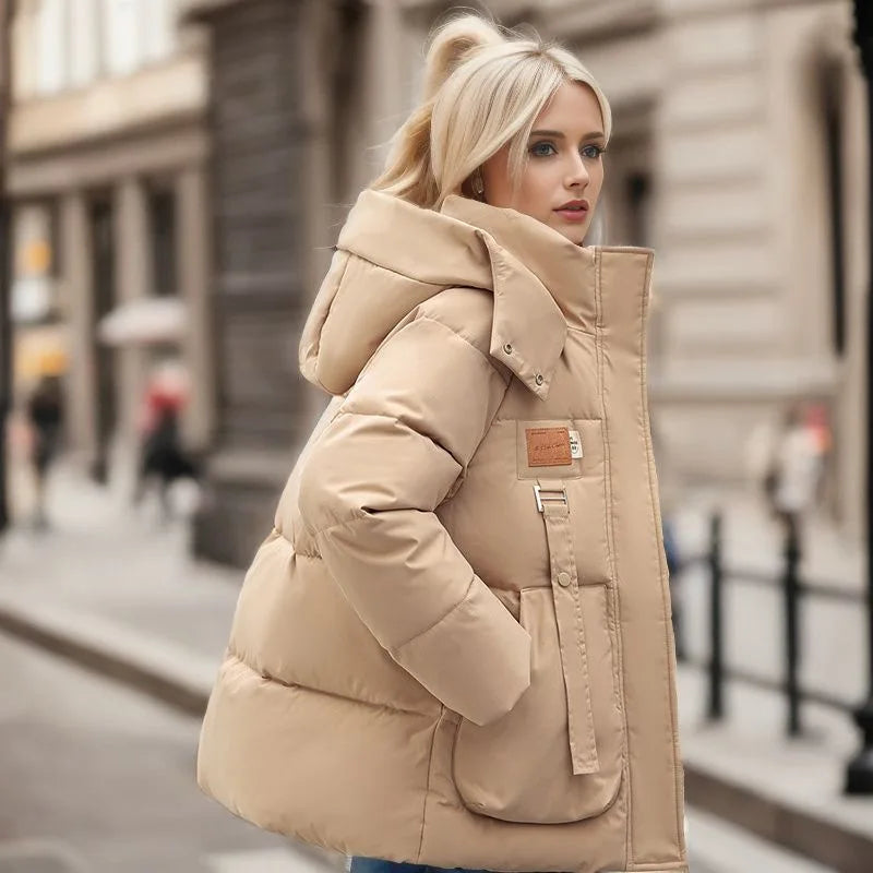 Riley — Doudoune longue zippée à capuche — Amielle Paris