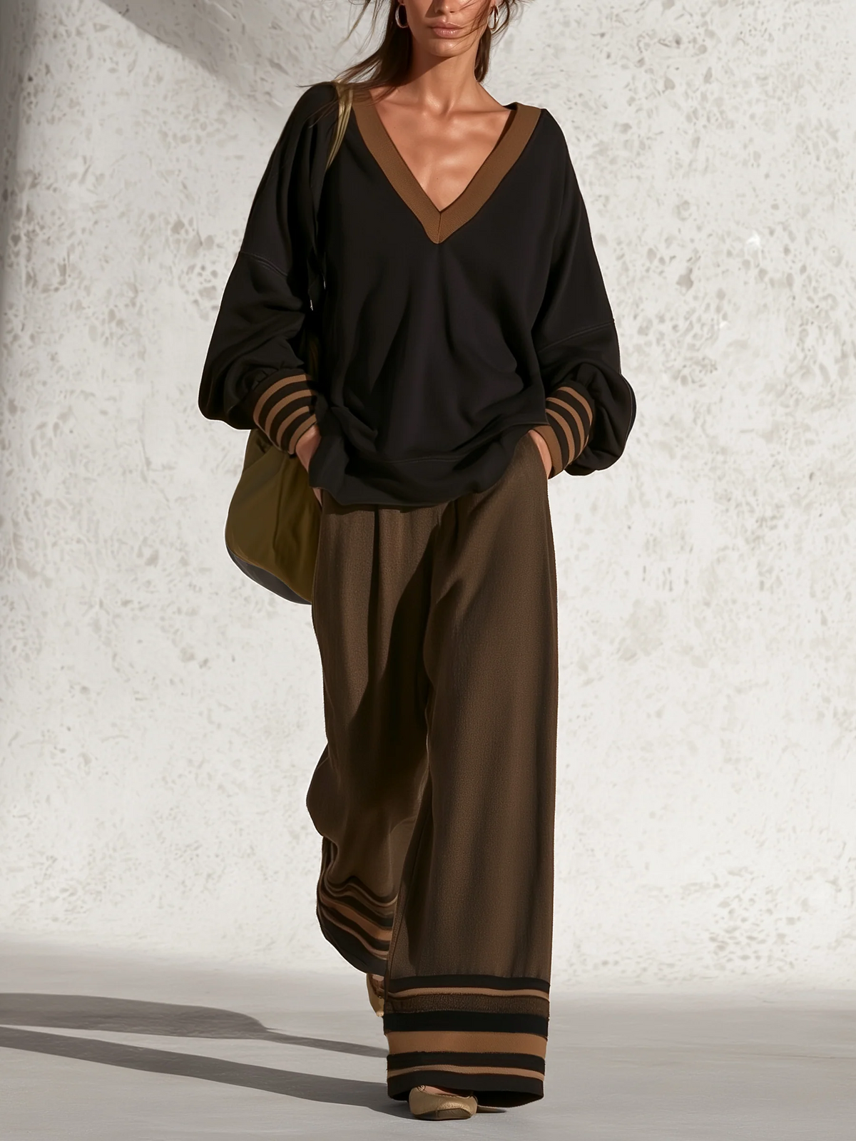 Ensemble haut col V et pantalon large — Amielle Paris