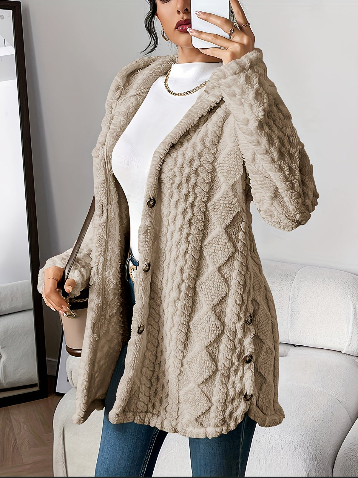 Nora — Cardigan long torsadé à capuche — Amielle Paris