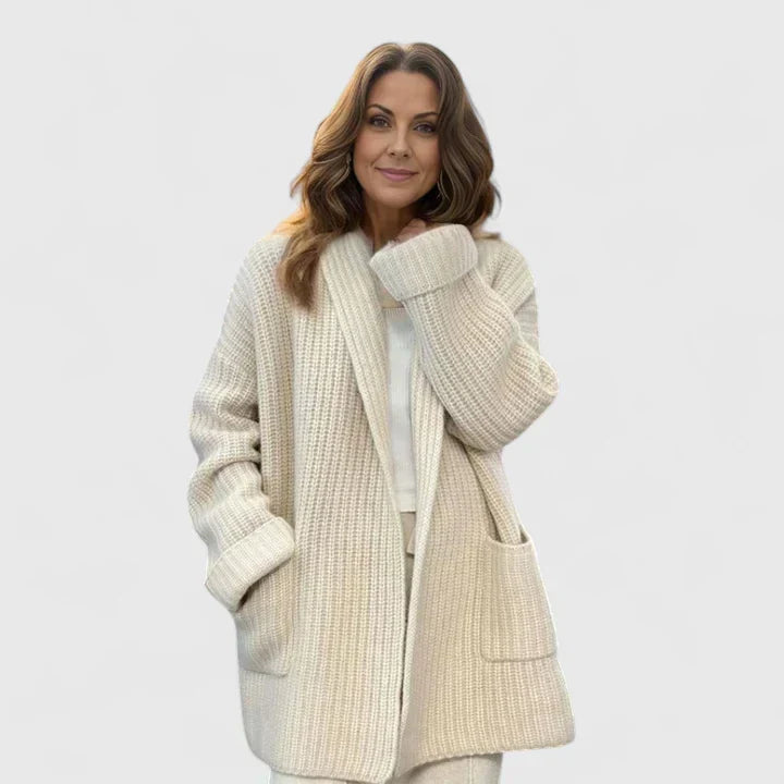 Gilet long ouvert en grosse maille à poches — Amielle Paris