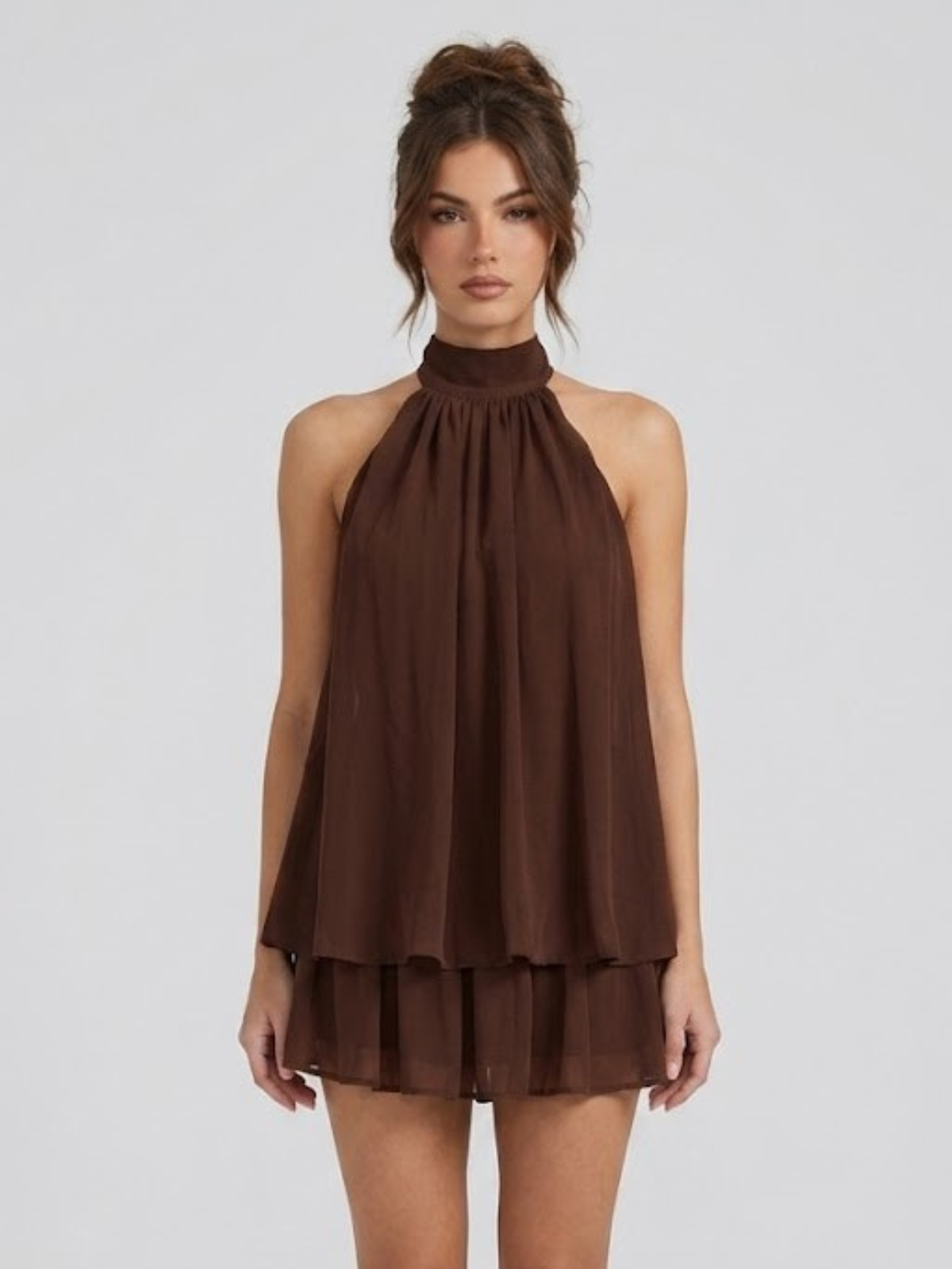 Evelyne — Robe courte à volants et dos nu — Amielle Paris