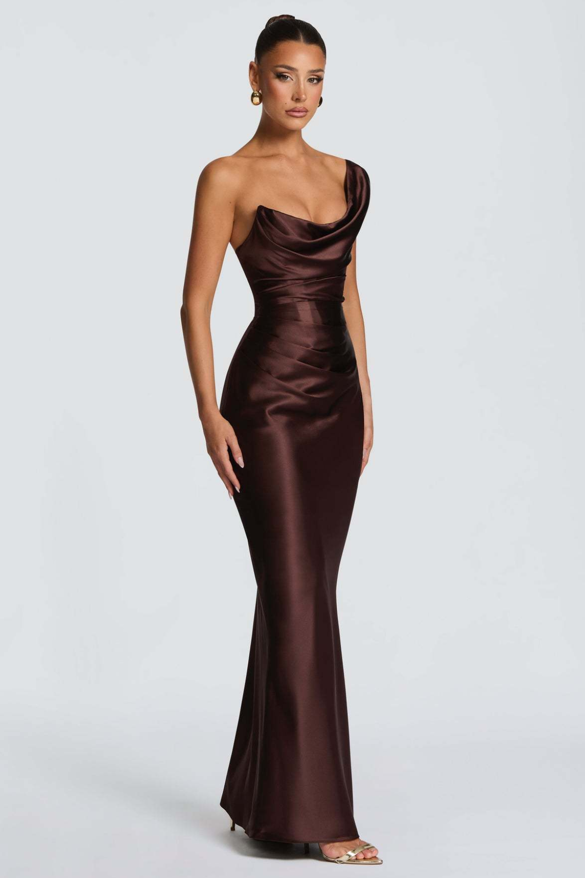 Robe longue satinée à une épaule — Eurydice — Amielle Paris