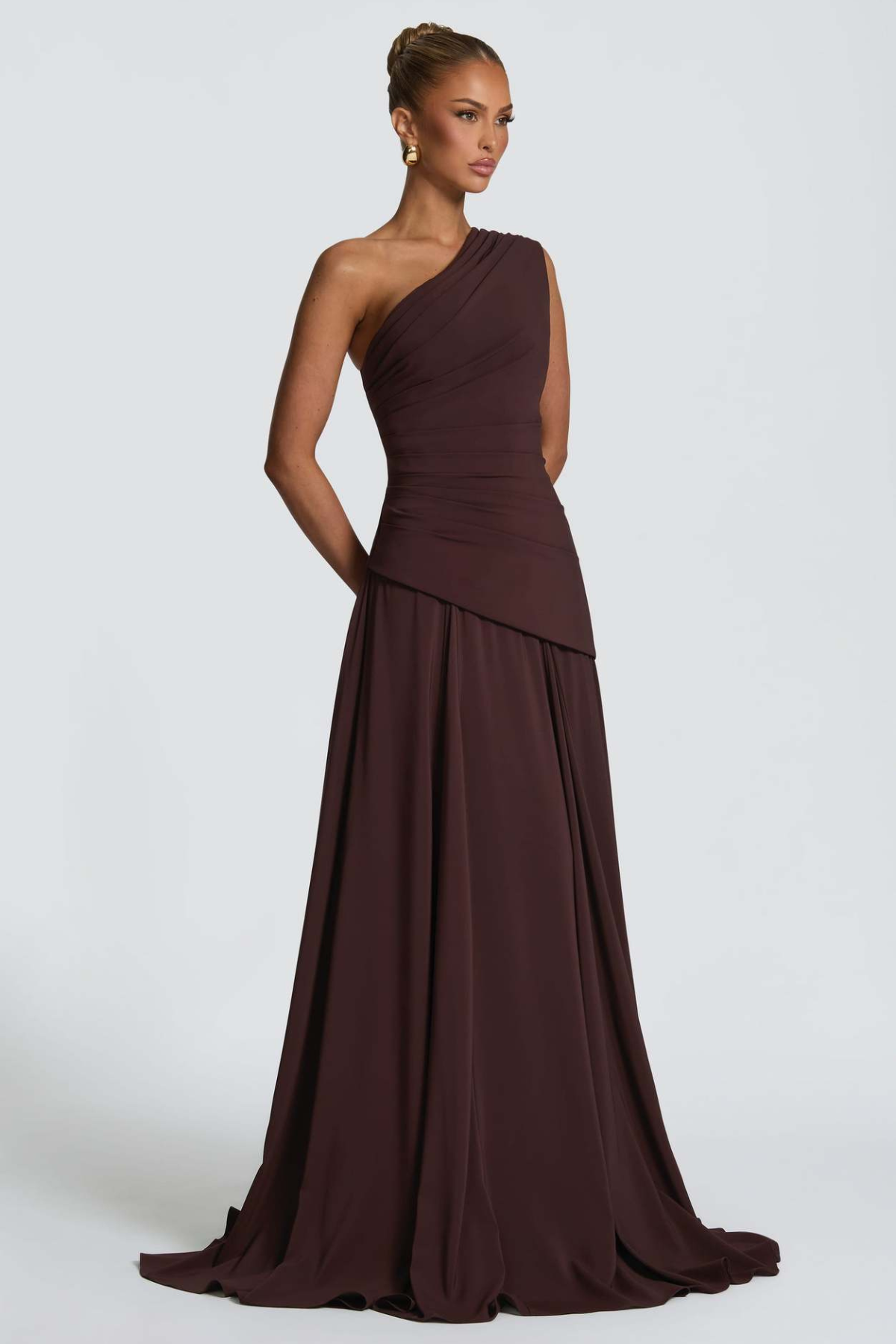 Robe longue drapée une épaule — Alessandra — Amielle Paris