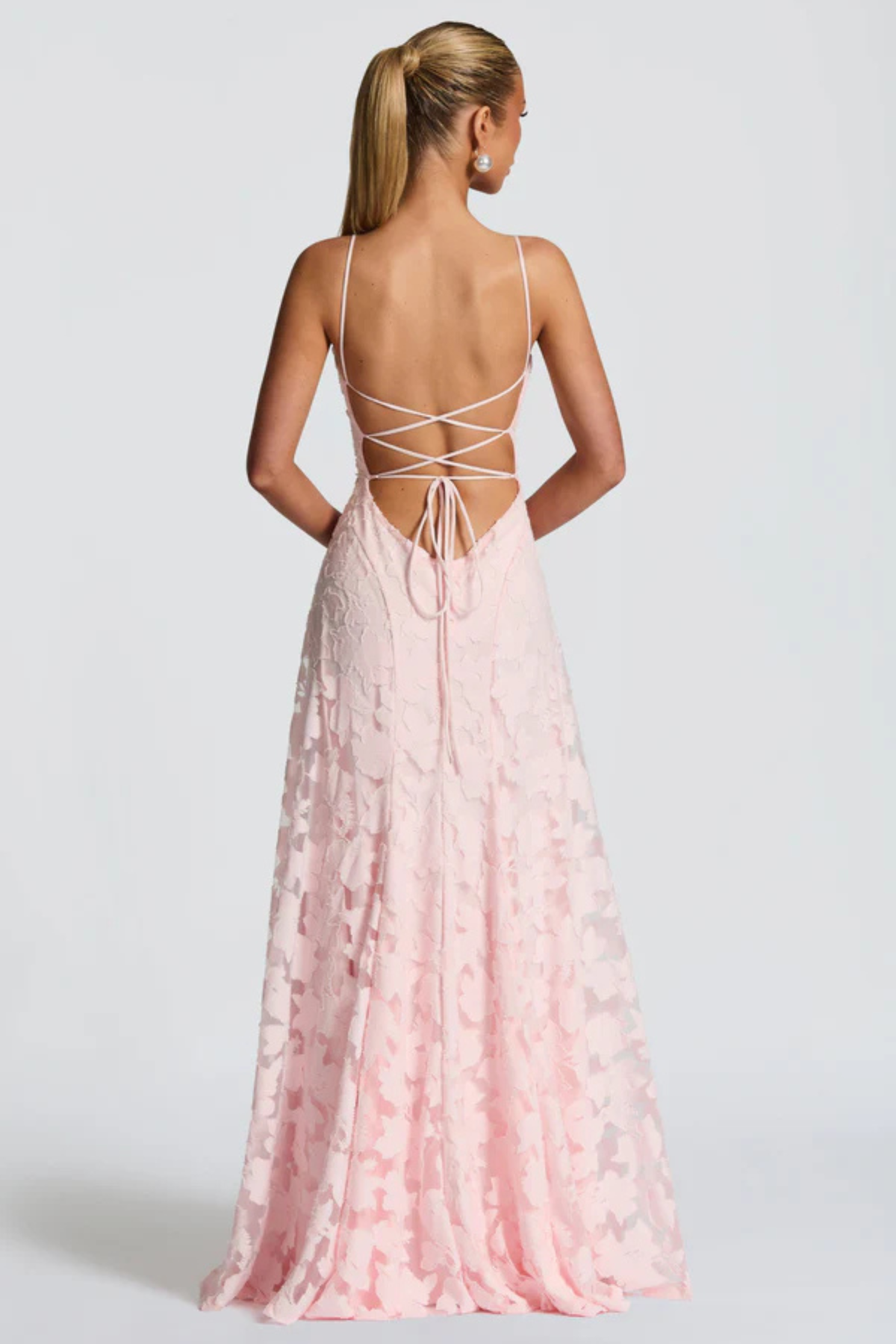 Violaine — Robe longue à fleurs en relief — Amielle Paris