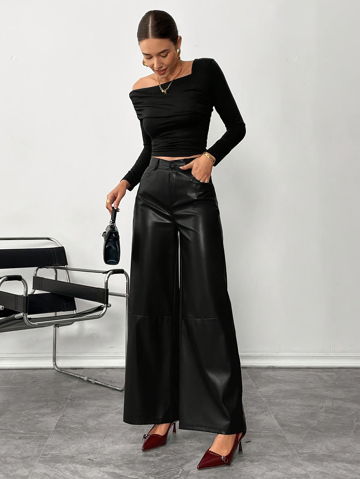 Pantalon large taille haute aspect cuir — Amielle Paris