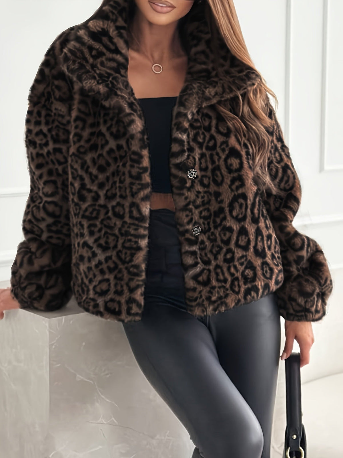 Veste léopard en fausse fourrure — Amielle Paris
