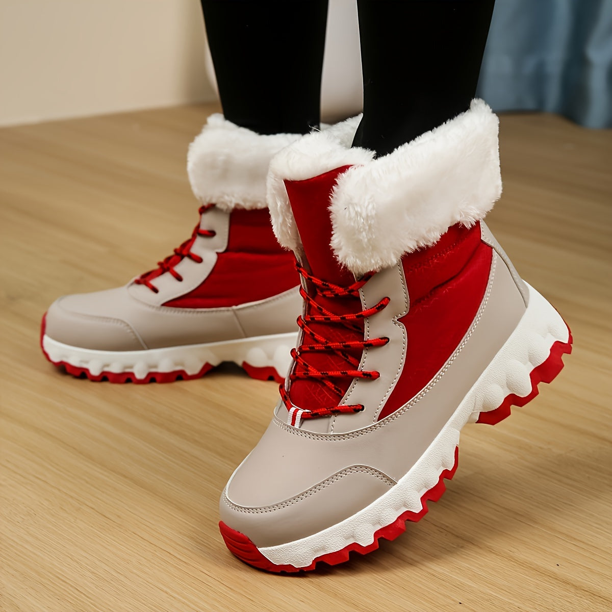 Bottines d'hiver à lacets et col en fausse fourrure — Amielle Paris
