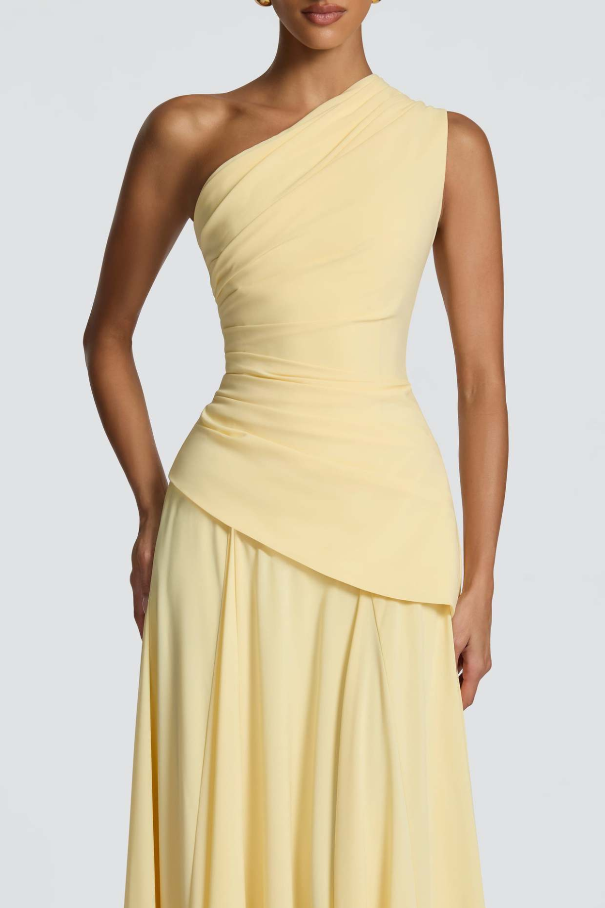 Robe longue drapée une épaule — Alessandra — Amielle Paris