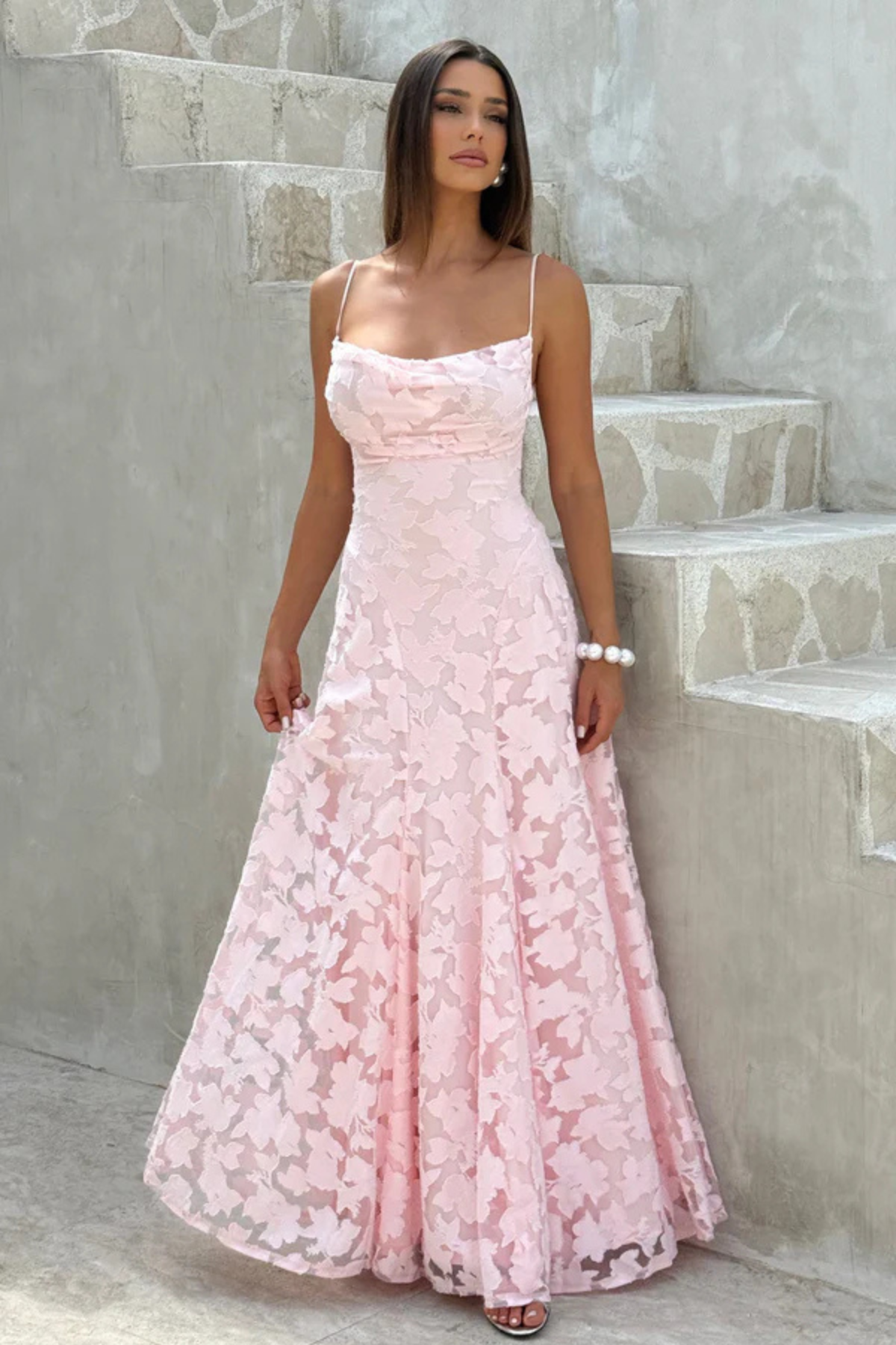 Violaine — Robe longue à fleurs en relief — Amielle Paris