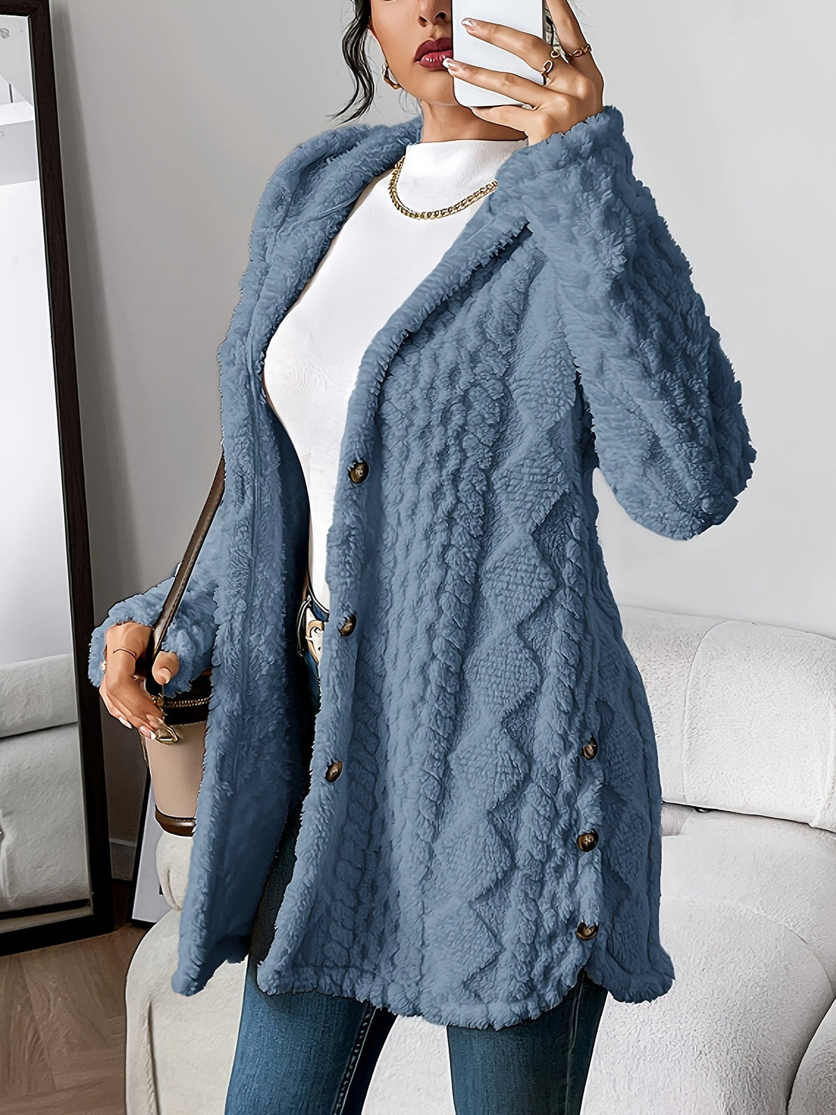 Nora — Cardigan long torsadé à capuche — Amielle Paris