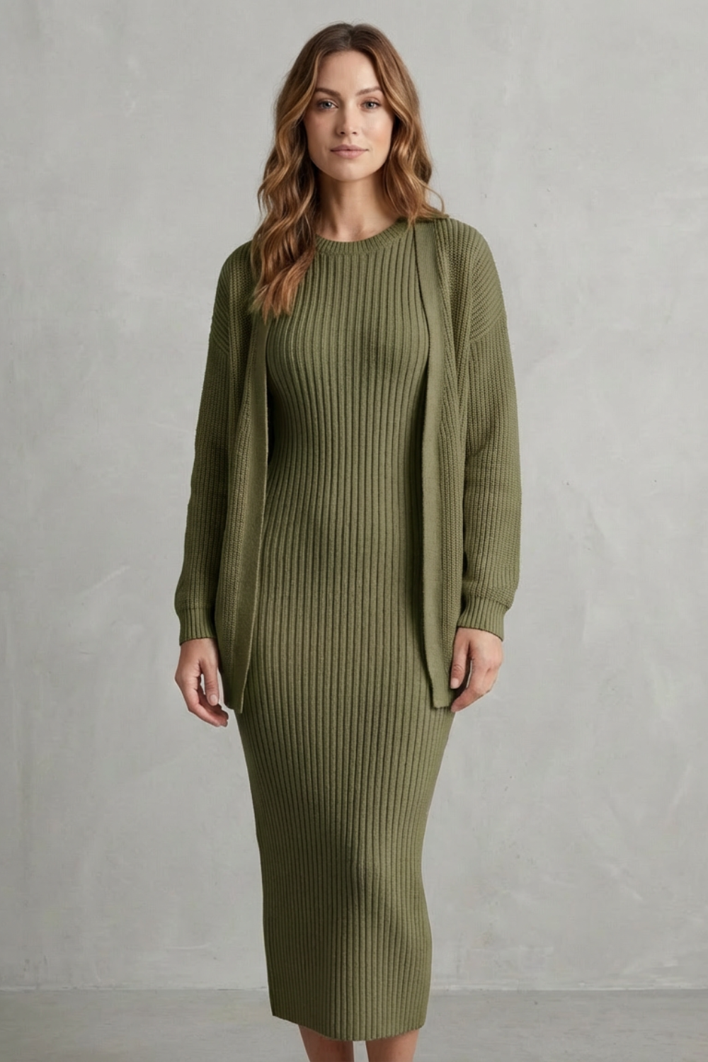 Ensemble robe pull et gilet en maille côtelée — Amielle Paris