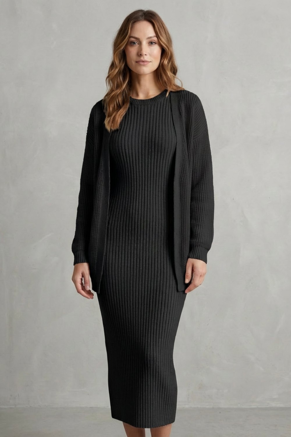 Ensemble robe pull et gilet en maille côtelée — Amielle Paris