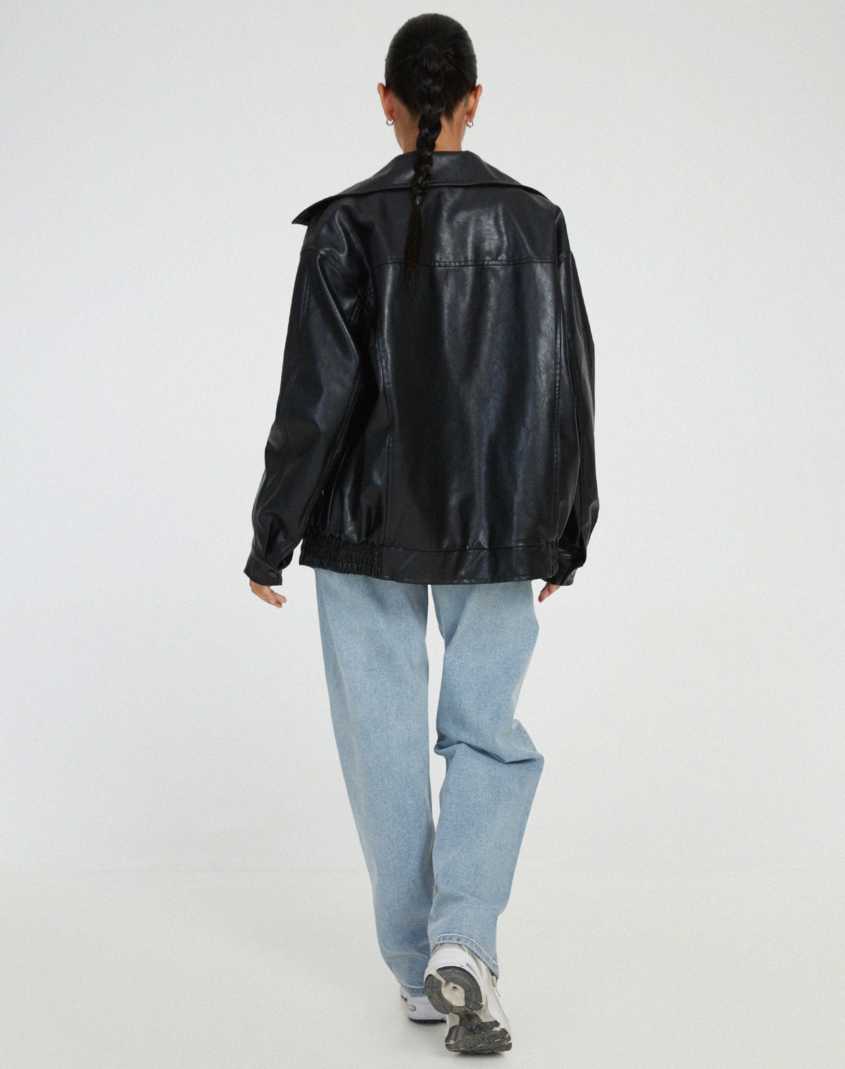 Veste ample aspect cuir à col rabattu — Amielle Paris
