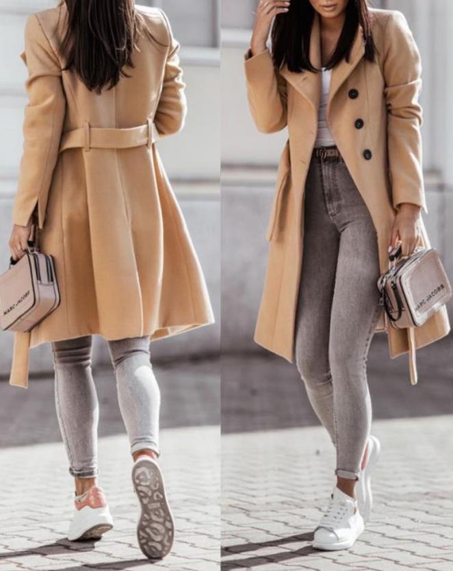 Manteau long à patte boutonnée et ceinture — Amielle Paris