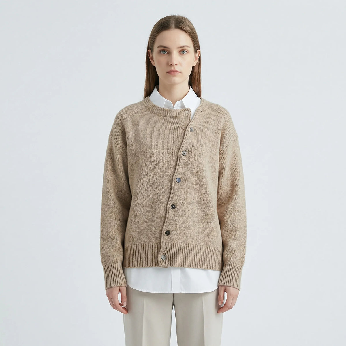 Marina — Cardigan à boutonnage asymétrique — Amielle Paris