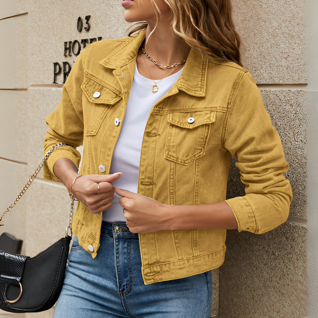 Grace — Veste en jean boutonnée à poches poitrine — Amielle Paris