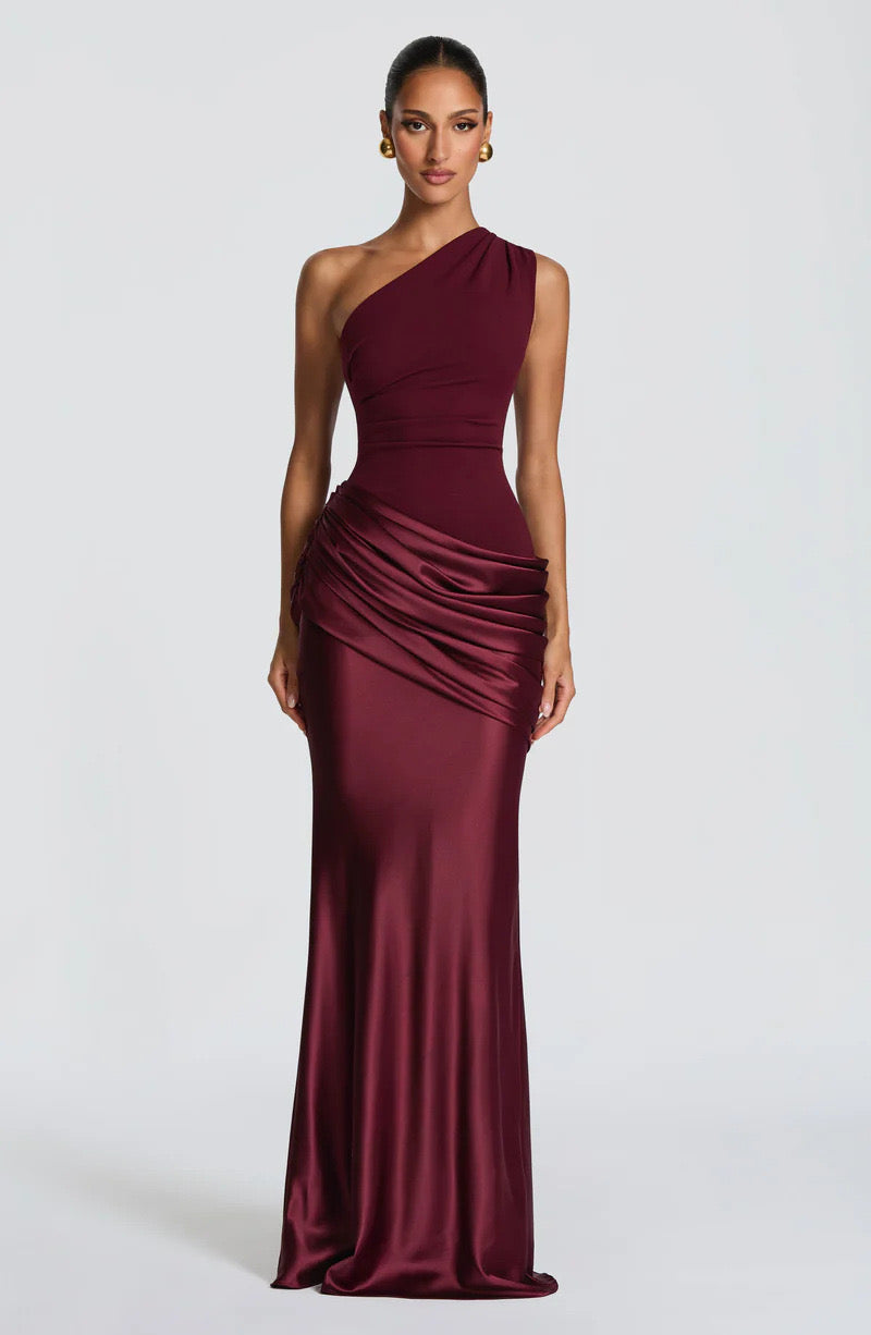Sidonie — Robe longue satinée à une épaule — Amielle Paris