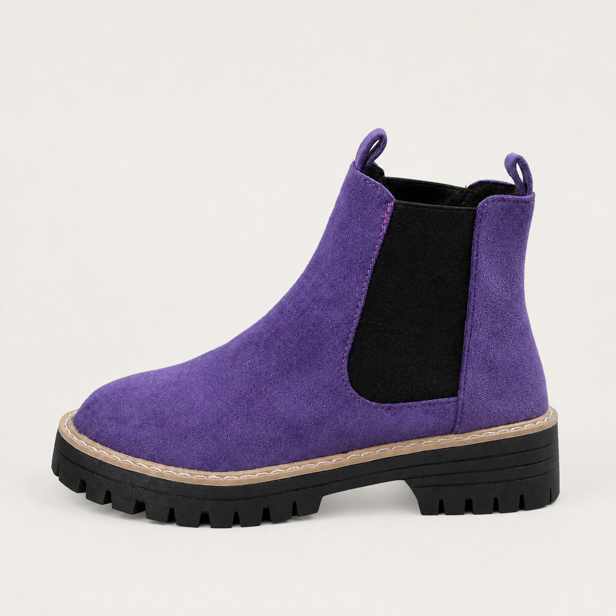 Bottines en daim à bout rond et talon bloc — Amielle Paris — vue 6