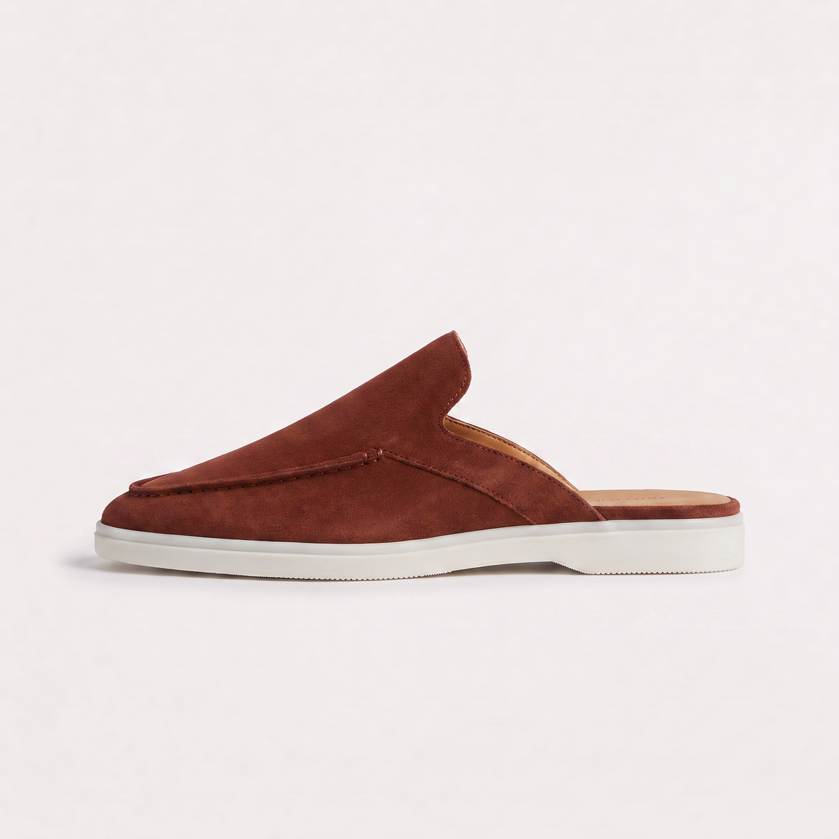 Mules façon mocassins en daim à bout amande — Amielle Paris — vue 7