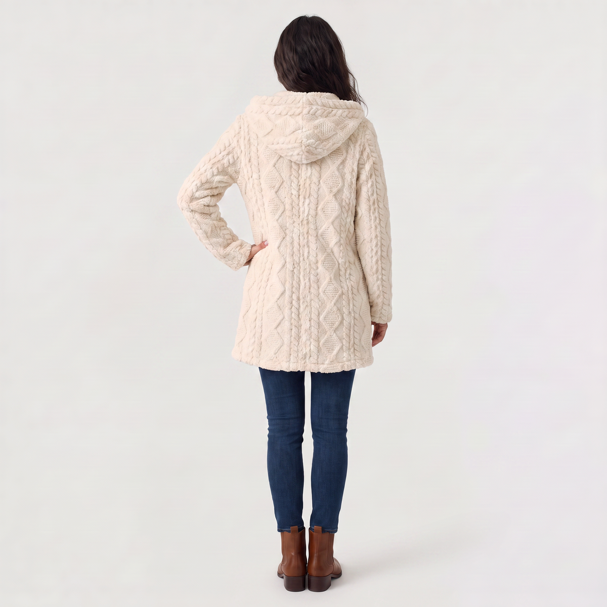 Cardigan long à capuche en polaire peluche — Amielle Paris — vue 6
