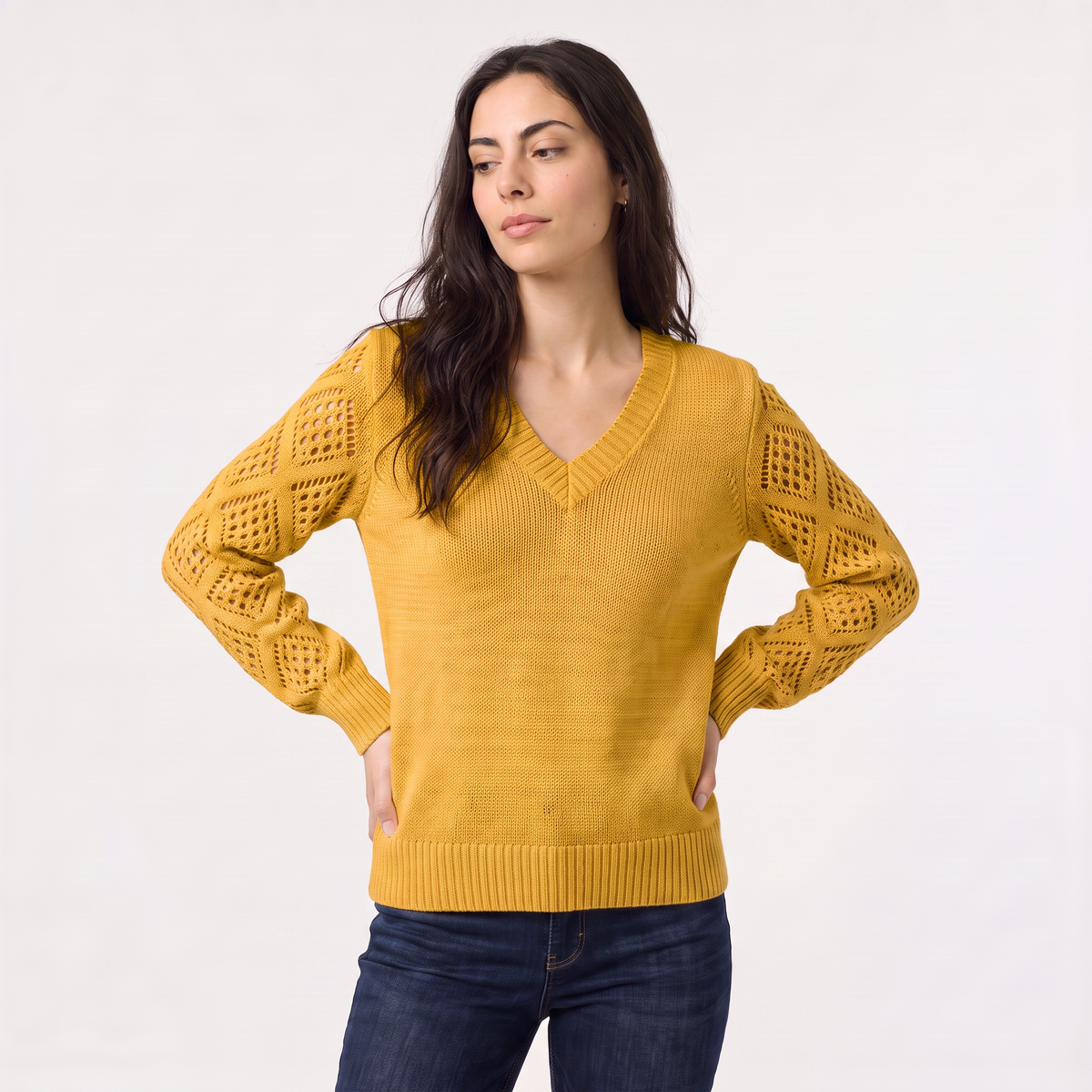 Pull col V à manches ajourées — Amielle Paris — vue 10