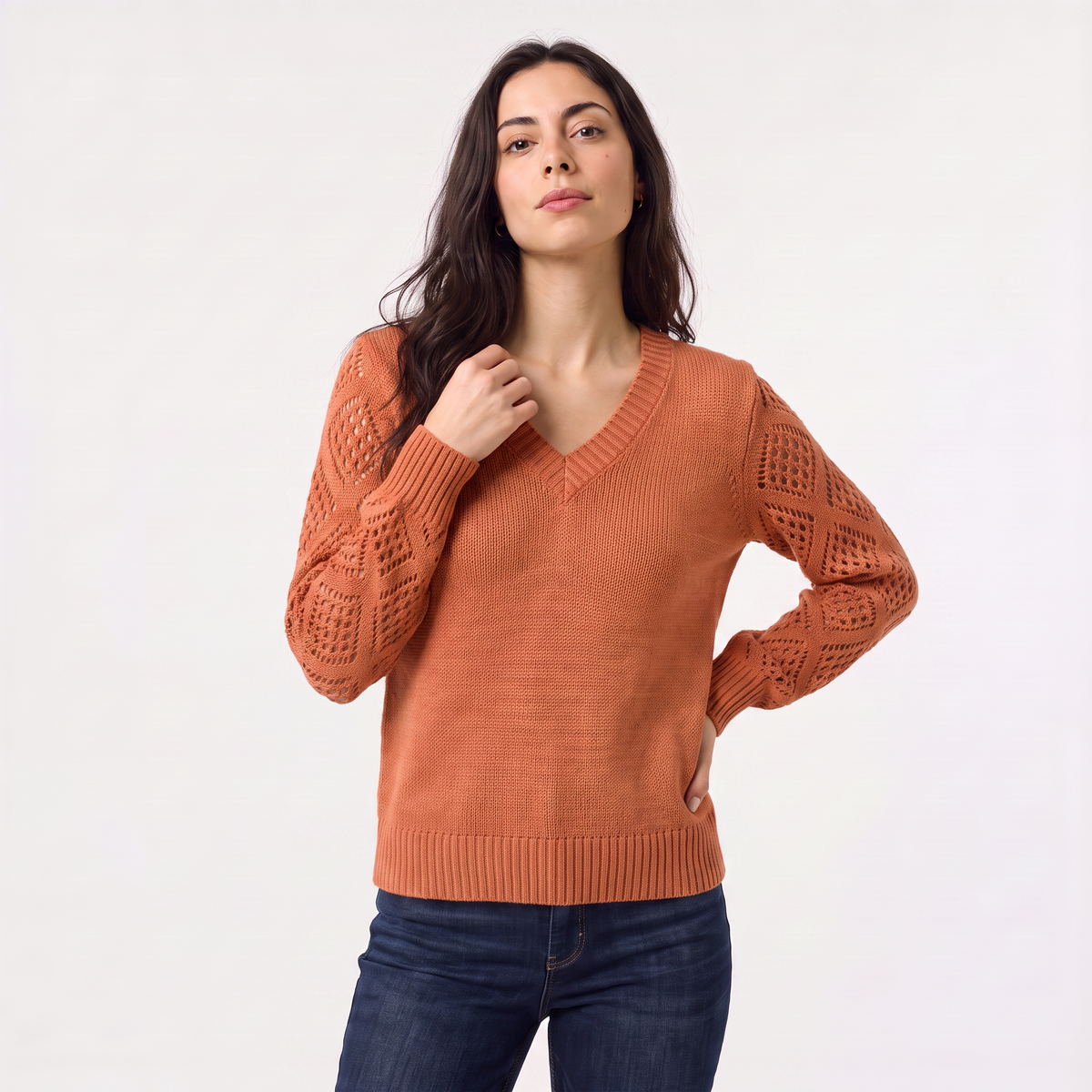 Pull col V à manches ajourées — Amielle Paris — vue 14