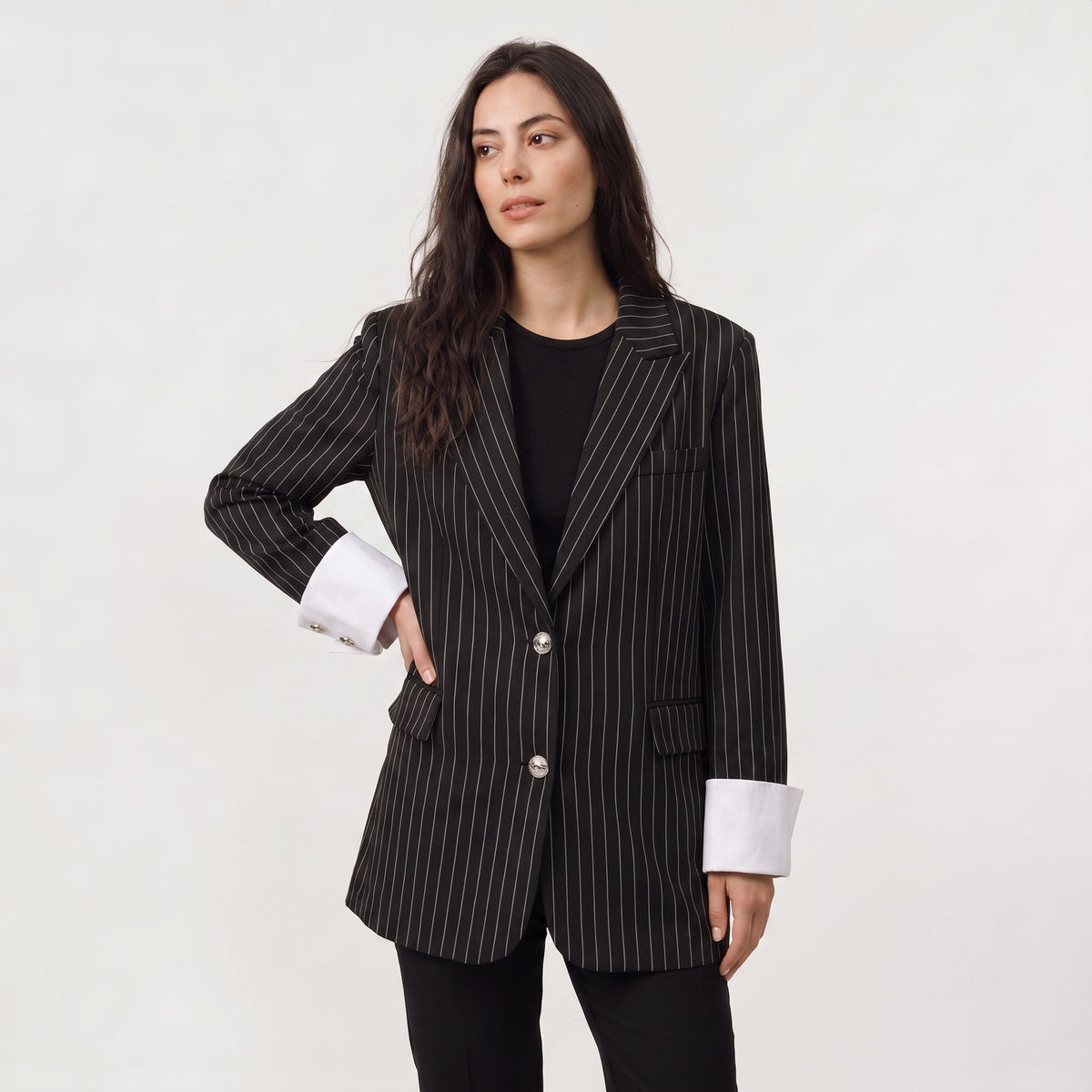 Blazer ample rayé à épaules structurées — Amielle Paris — vue 1
