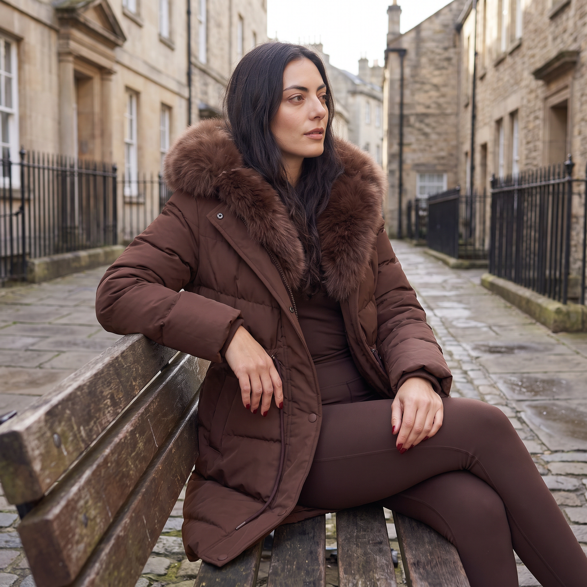 Doudoune longue à capuche et taille ajustable — Amielle Paris — vue 6