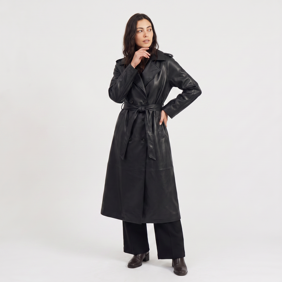 Trench midi ceinturé en simili cuir — Amielle Paris — vue 7