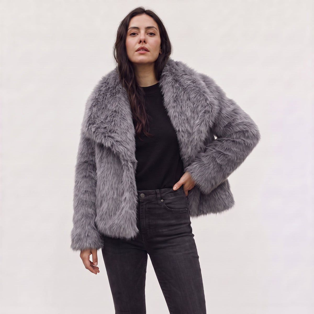 Manteau long en fausse fourrure à grand col — Amielle Paris — vue 12