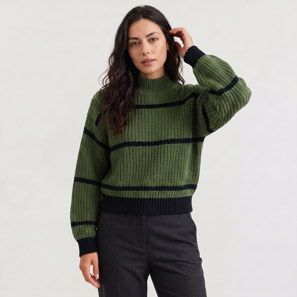 Pull rayé à col montant et manches lanternes — Amielle Paris — vue 4