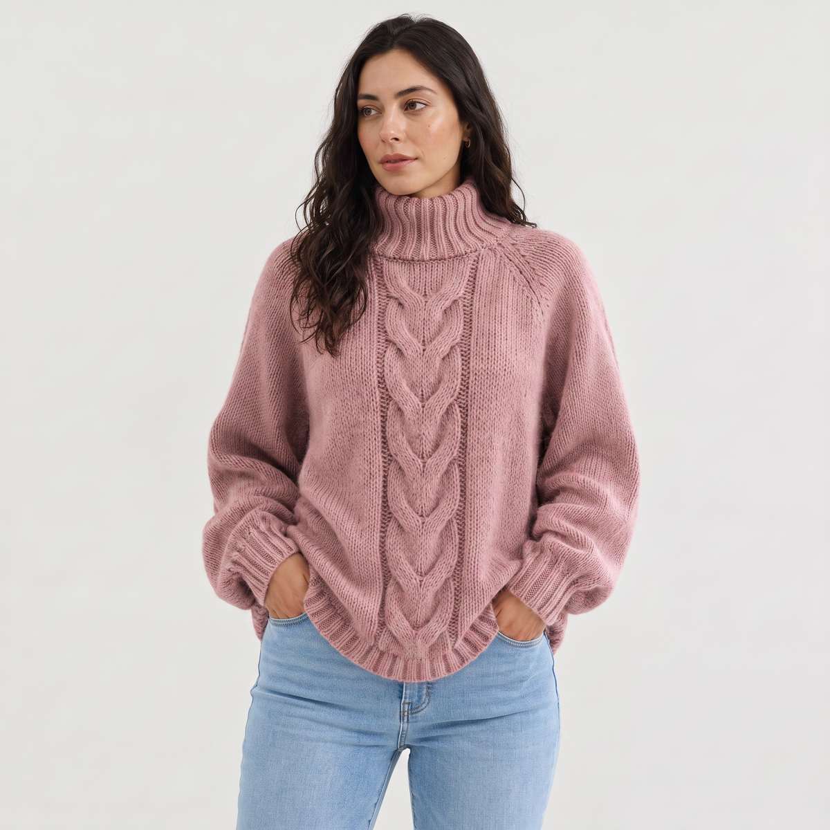 Pull à col roulé et panneau torsadé central — Amielle Paris — vue 10