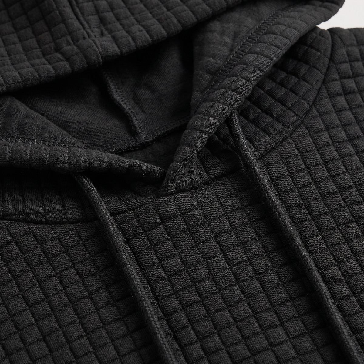 Sweat matelassé à capuche et poche kangourou — Amielle Paris — vue 7