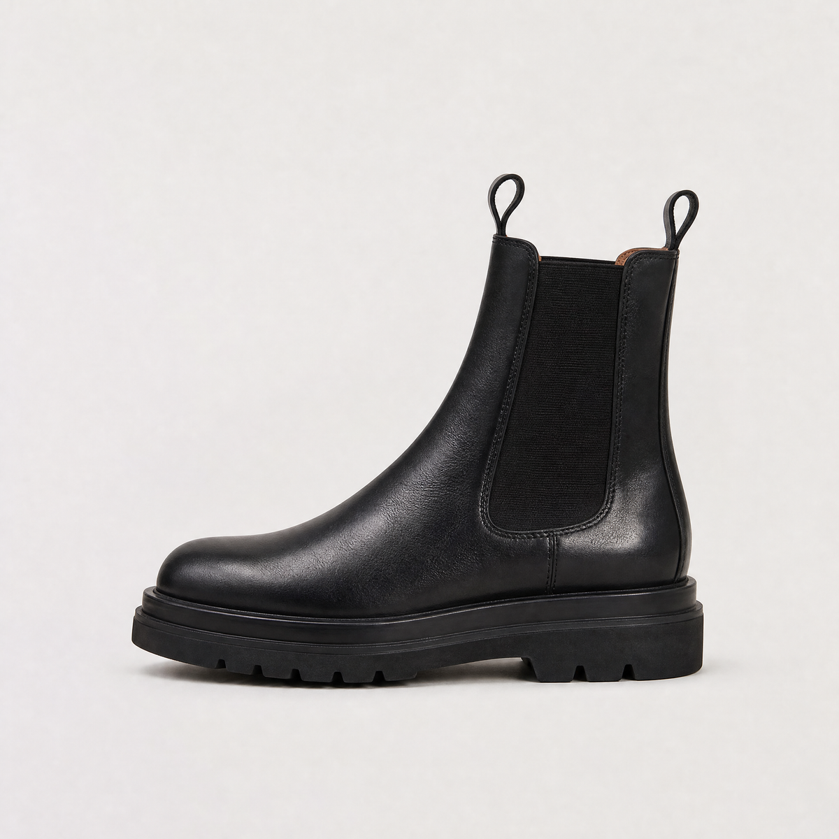 Bottines Chelsea à plateforme et empiècements élastiqués — Amielle Paris — vue 1