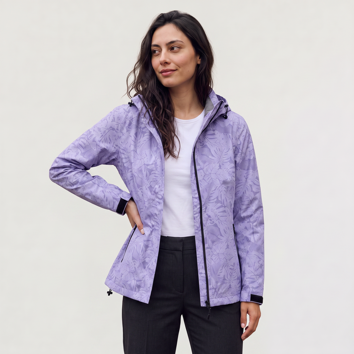 Veste légère à capuche et imprimé feuilles — Amielle Paris — vue 9