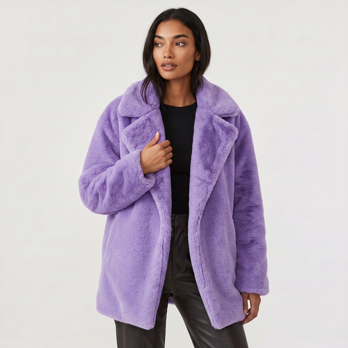 Manteau court duveteux à grands revers — Amielle Paris — vue 8