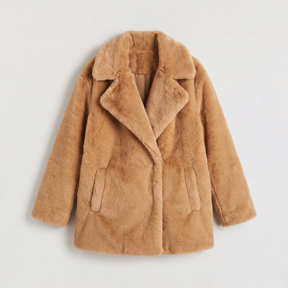 Manteau court duveteux à grands revers — Amielle Paris — vue 6