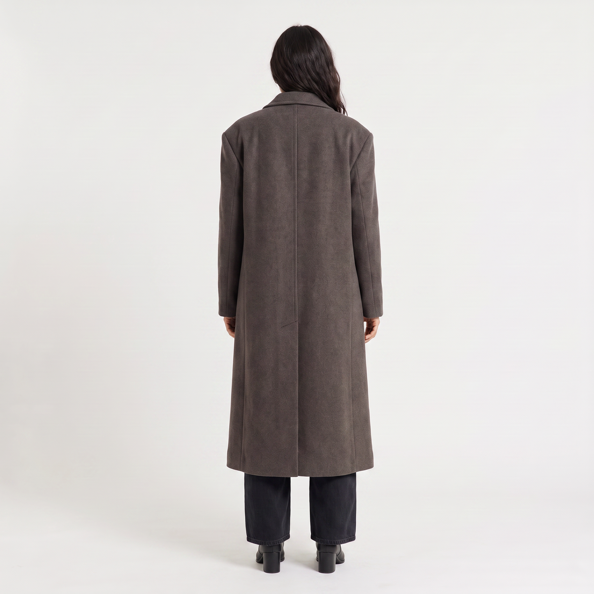 Manteau long ample à double boutonnage — Amielle Paris — vue 5