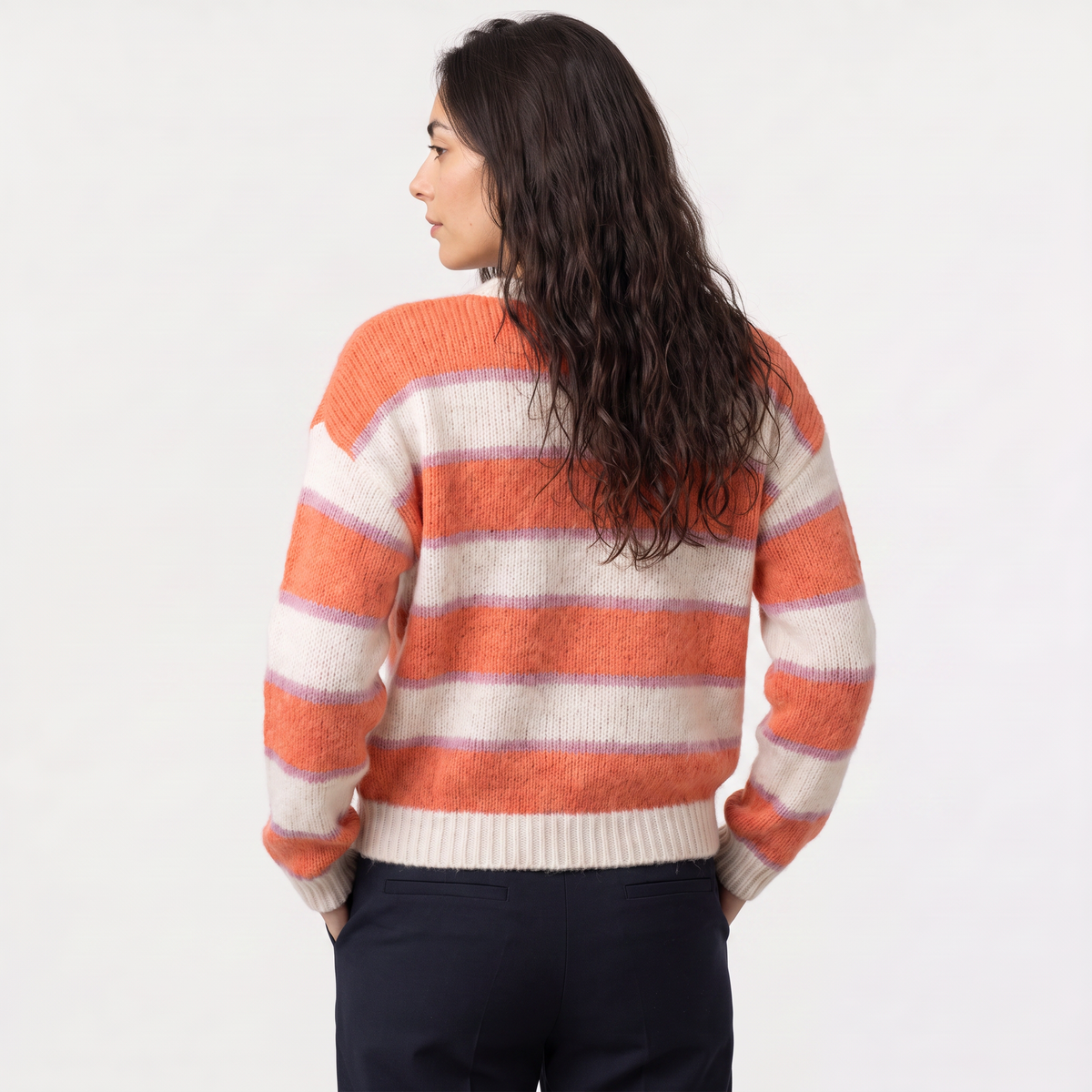 Pull léger à rayures et manches longues — Amielle Paris — vue 4