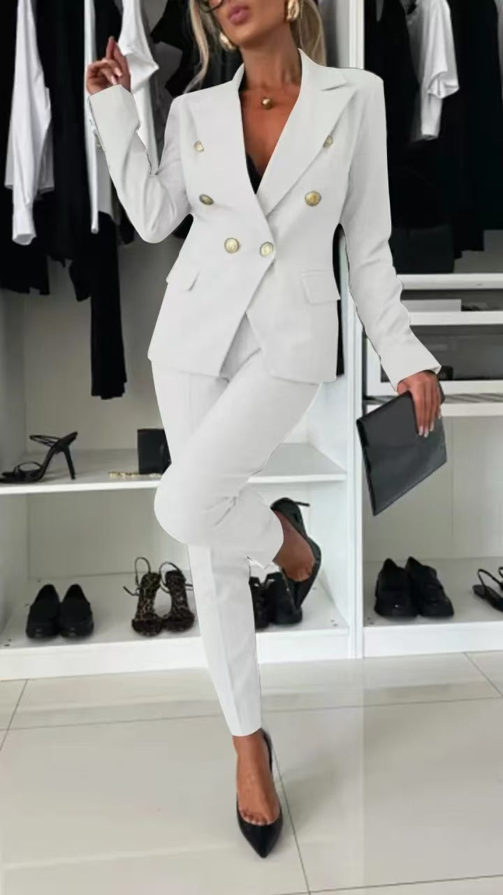 Tailleur à veste croisée et pantalon évasé — Amielle Paris