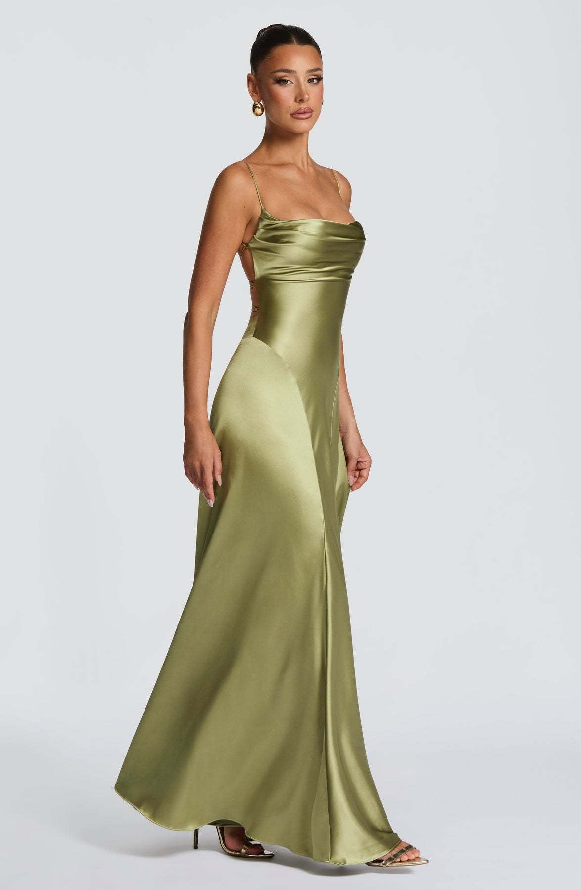 Mireille — Robe longue satinée à col bénitier — Amielle Paris