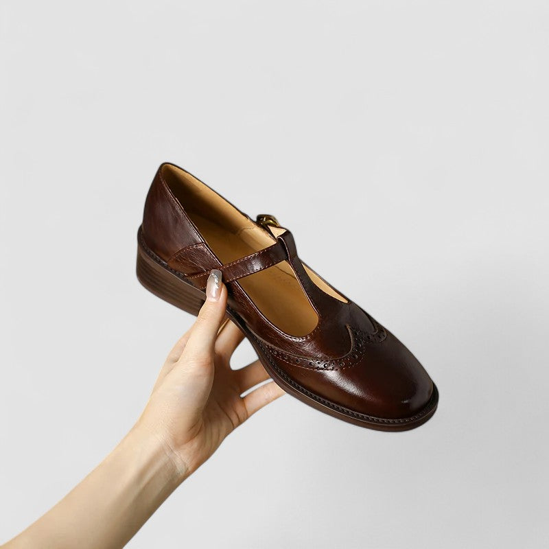 Chaussures Mary Jane plates à bride en T — Amielle Paris