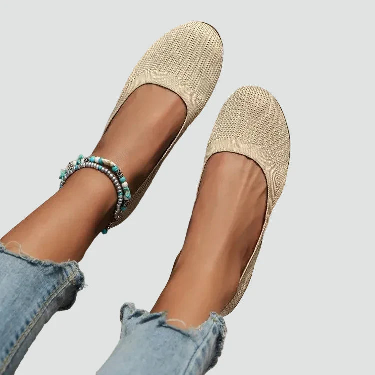 Ballerines en maille à bout rond — Amielle Paris