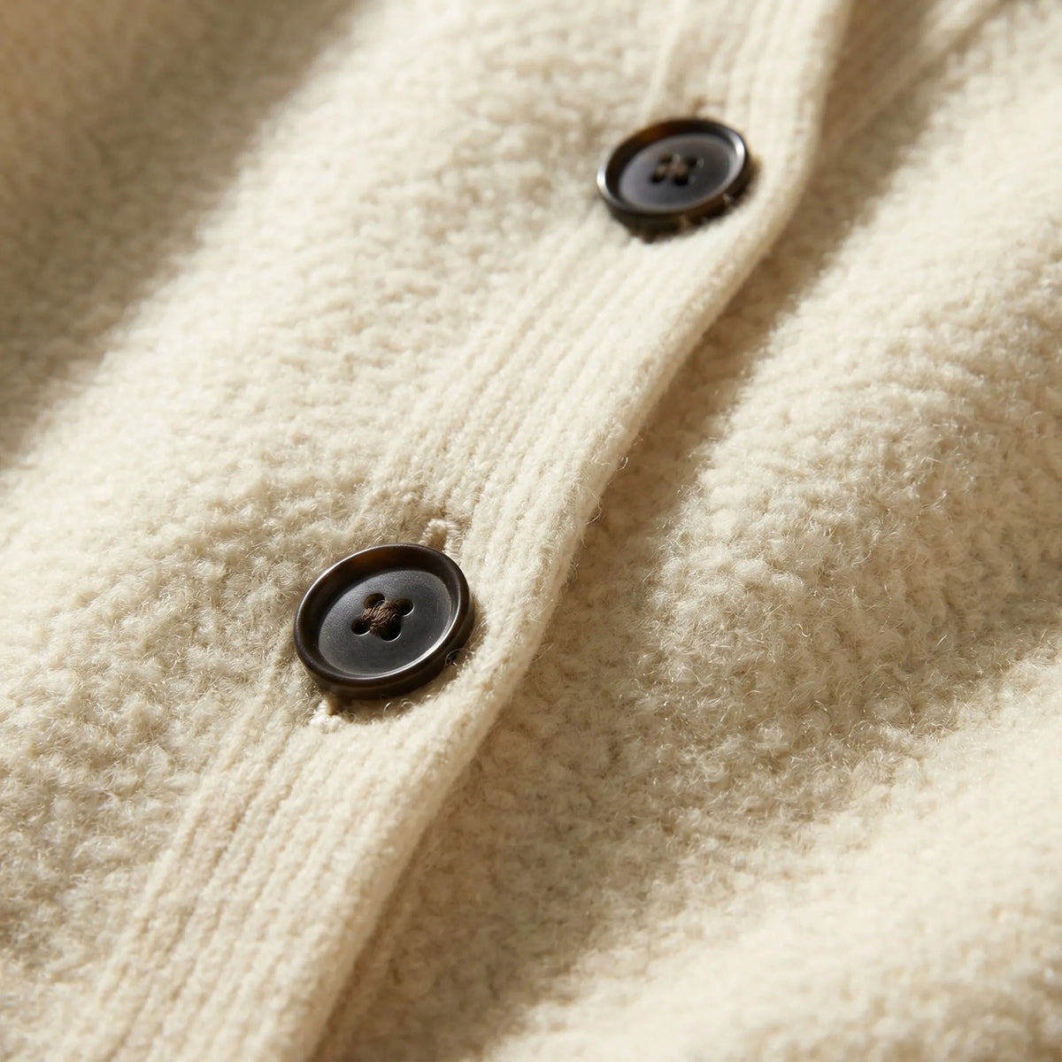 Marina — Veste cardigan boutonnée à poches — Amielle Paris